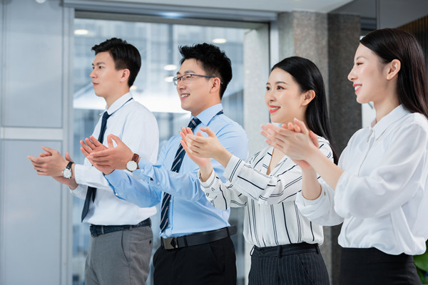 目標(biāo)設(shè)定與追蹤：明確目標(biāo)，確?？冃н_(dá)成