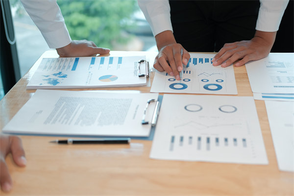 平衡計(jì)分卡：多維度評估，全面提升績效