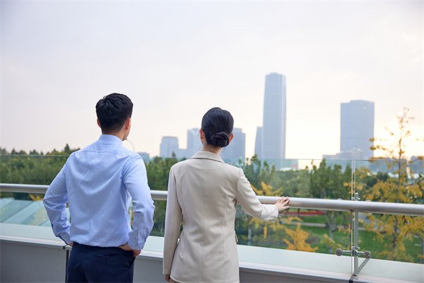 福利政策規(guī)劃：提供福利保障，增強員工忠誠度