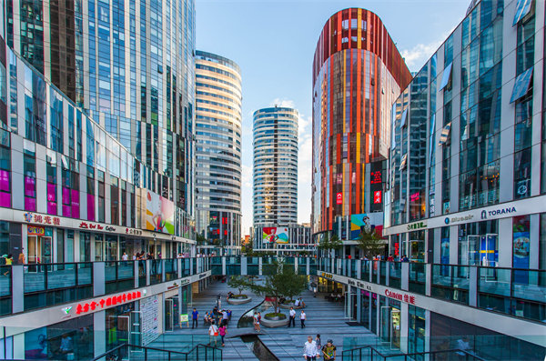 集團(tuán)管控精細(xì)化：打造高效運(yùn)營，驅(qū)動(dòng)行業(yè)變革