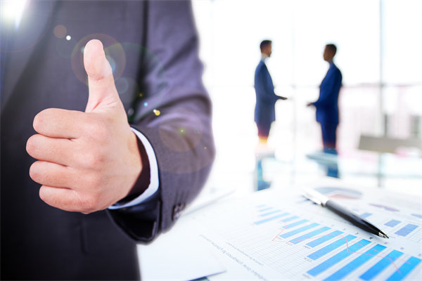 企業(yè)文化在企業(yè)管理中扮演何種角色，如何塑造？