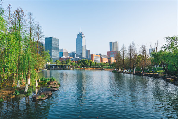 寧波管理咨詢公司如何助力企業(yè)轉(zhuǎn)型升級(jí)？