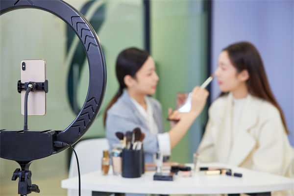 營銷咨詢公司的全球化服務(wù)如何助企業(yè)開拓國際市場？