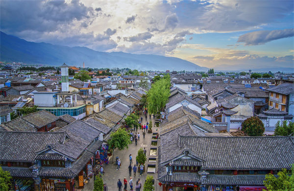 薪酬與績效如何掛鉤，專業(yè)咨詢?nèi)绾沃珳?zhǔn)設(shè)計(jì)？