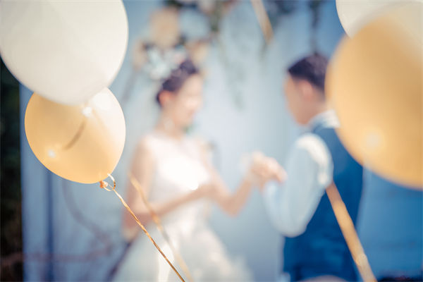 企業(yè)要求員工不結(jié)婚就離職？組織規(guī)劃管理怎么看？