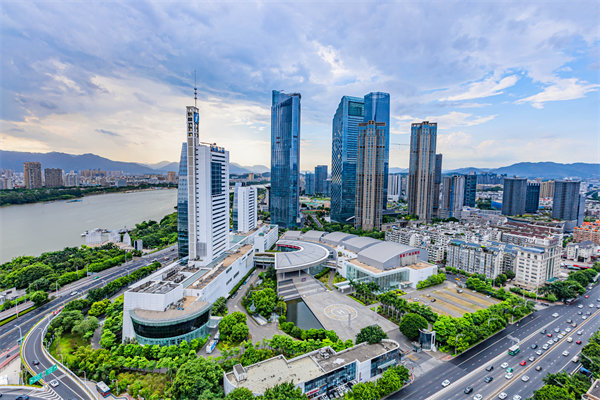 企業(yè)如何借助福州咨詢公司把握市場趨勢與機遇？