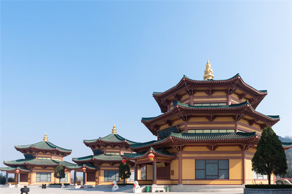 煙臺企業(yè)戰(zhàn)略模糊難落地？戰(zhàn)略咨詢公司如何精準錨定增長賽道？