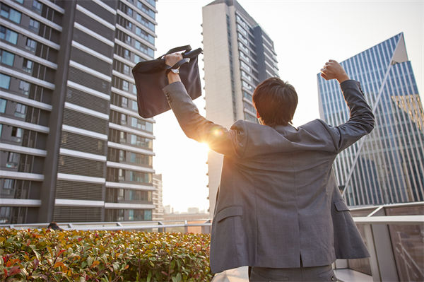 企業(yè)文化分析：為什么越來越多年輕人愛上丑娃娃？