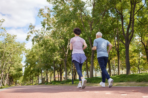 中國人均預(yù)期壽命79歲，對企業(yè)文件有何啟示？