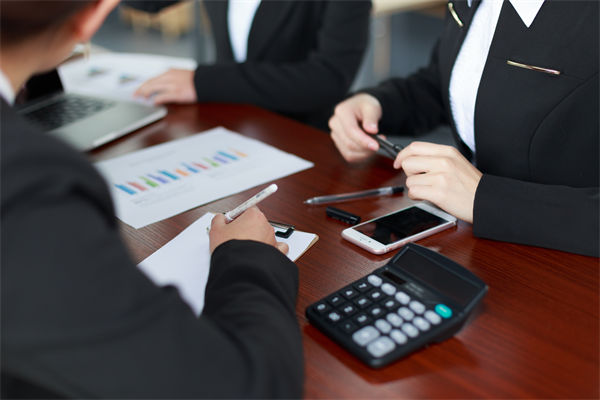 薪酬績效咨詢公司，如何助企業(yè)制定公平激勵方案？