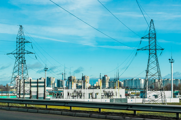 電氣行業(yè)年度經(jīng)營計劃咨詢公司哪家好，高低壓設(shè)備產(chǎn)能怎優(yōu)化？